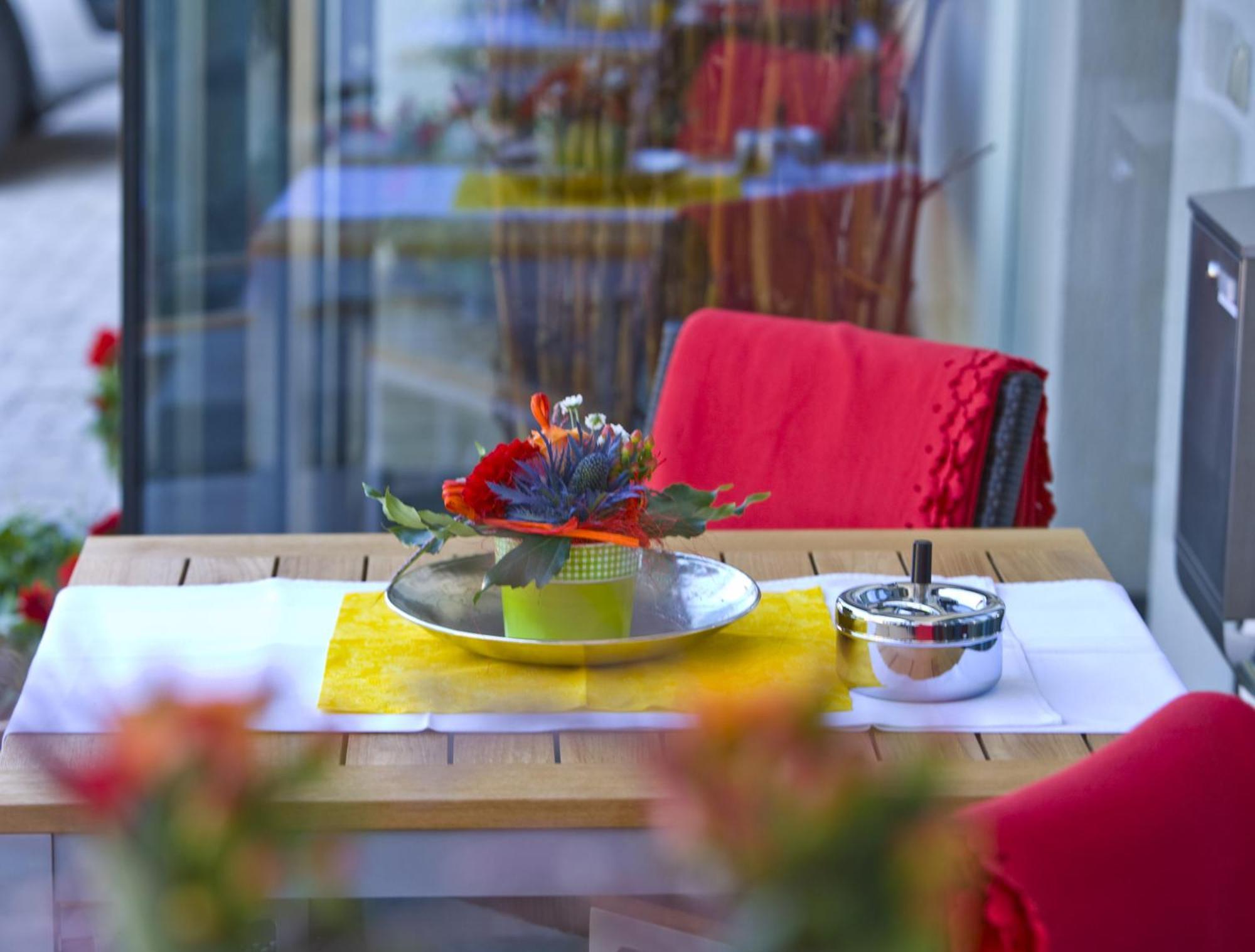 Hotel Talblick ザールバッハ・ヒンターグレム レストラン 写真