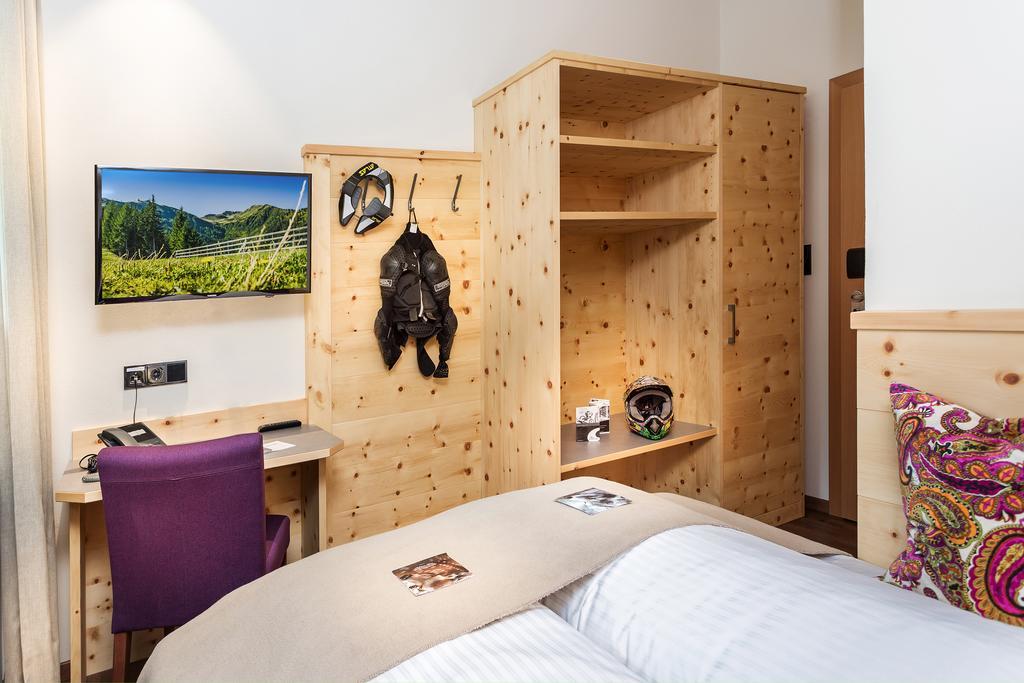 Hotel Talblick ザールバッハ・ヒンターグレム 部屋 写真