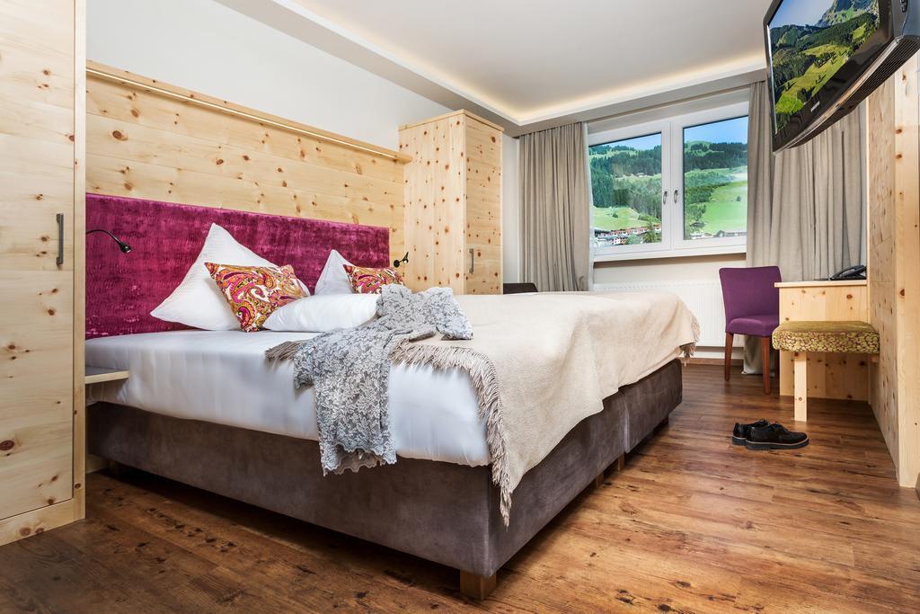 Hotel Talblick ザールバッハ・ヒンターグレム 部屋 写真